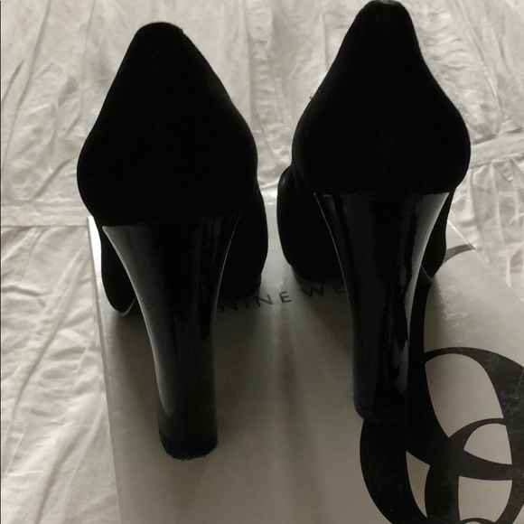 Gorgeous Black Suede Nine West shoes size 6 - Picture 4 of 5